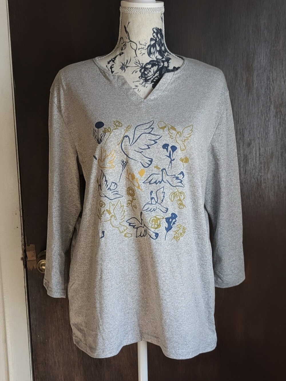 Light Gray Polyester-Spandex Top - V-Neck Style